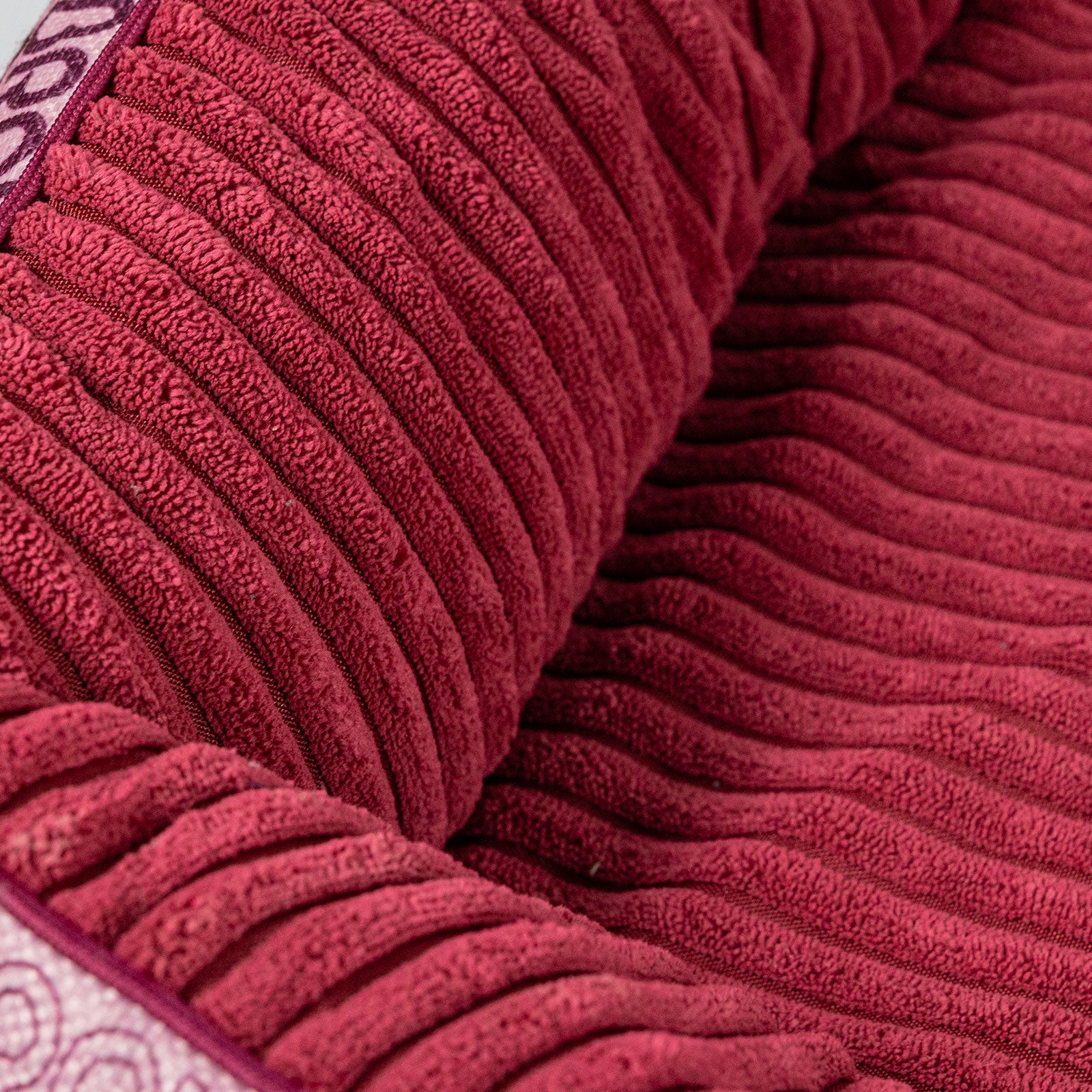 Pătuț  BRAUBRAU Signature Square Velvet Pink - Pentru Câini și Pisici