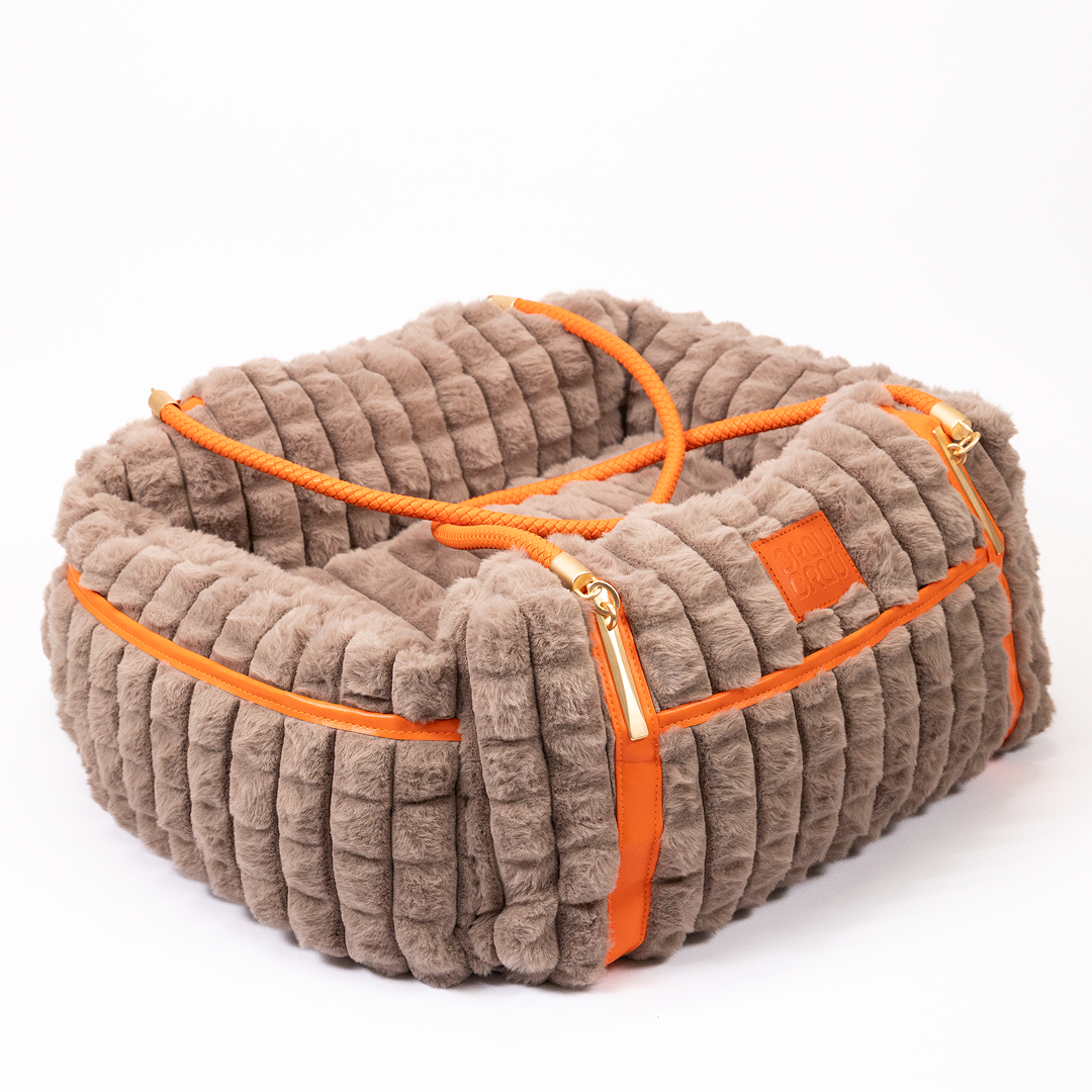 Geantă Pufoasă de Transport pentru Câini și Pisici - Modern Faux Grey & Orange Car Bag